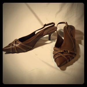Tory Burch sling brown leather kitten heels Size 9